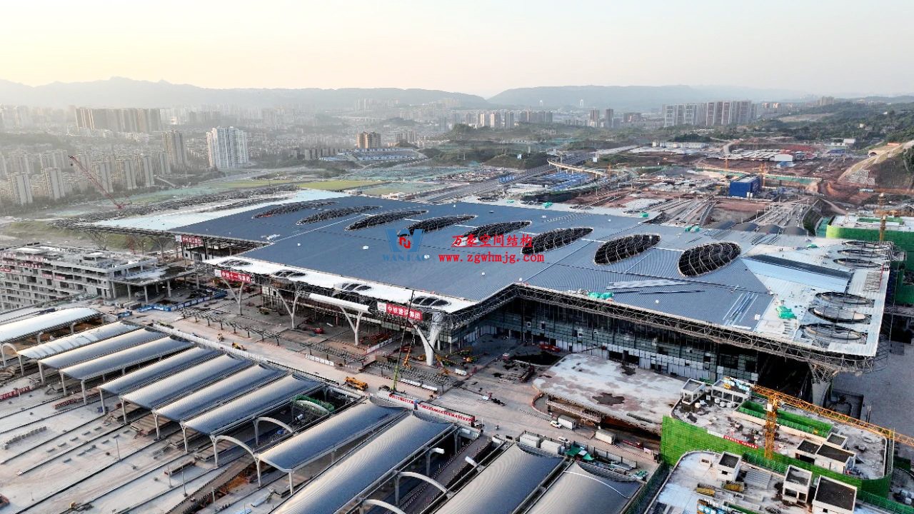 重慶東站站房正在加速建設(shè)，全力繪就項(xiàng)目新篇章
